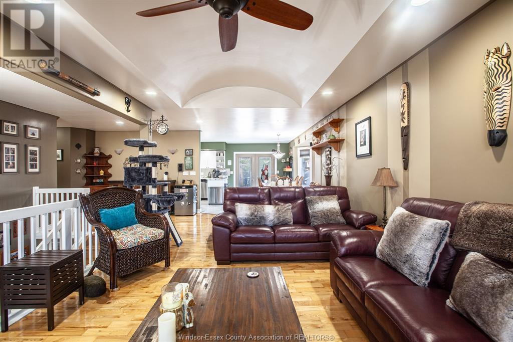105 DUCK CREEK BOULEVARD