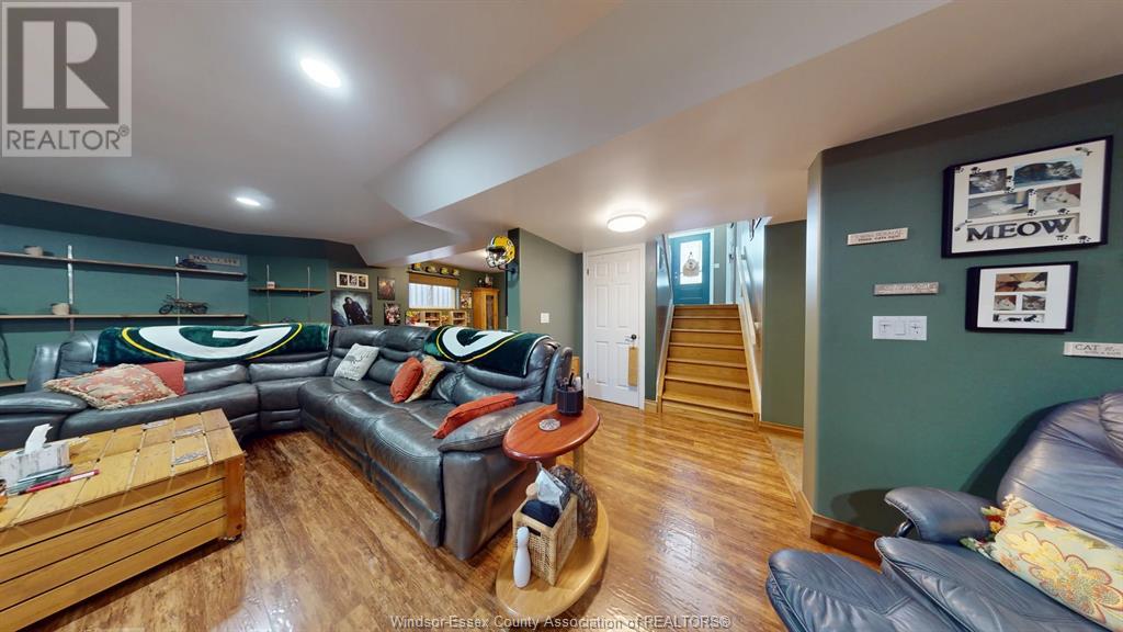 105 DUCK CREEK BOULEVARD