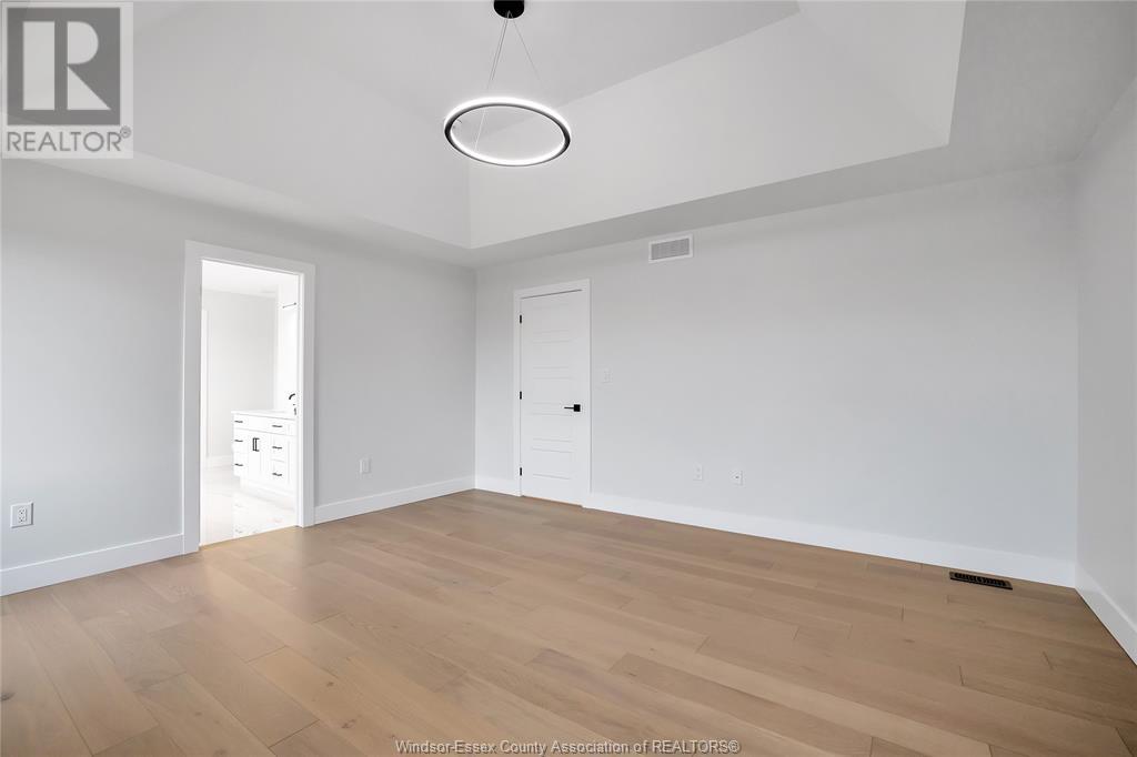 77 NOBLE COURT