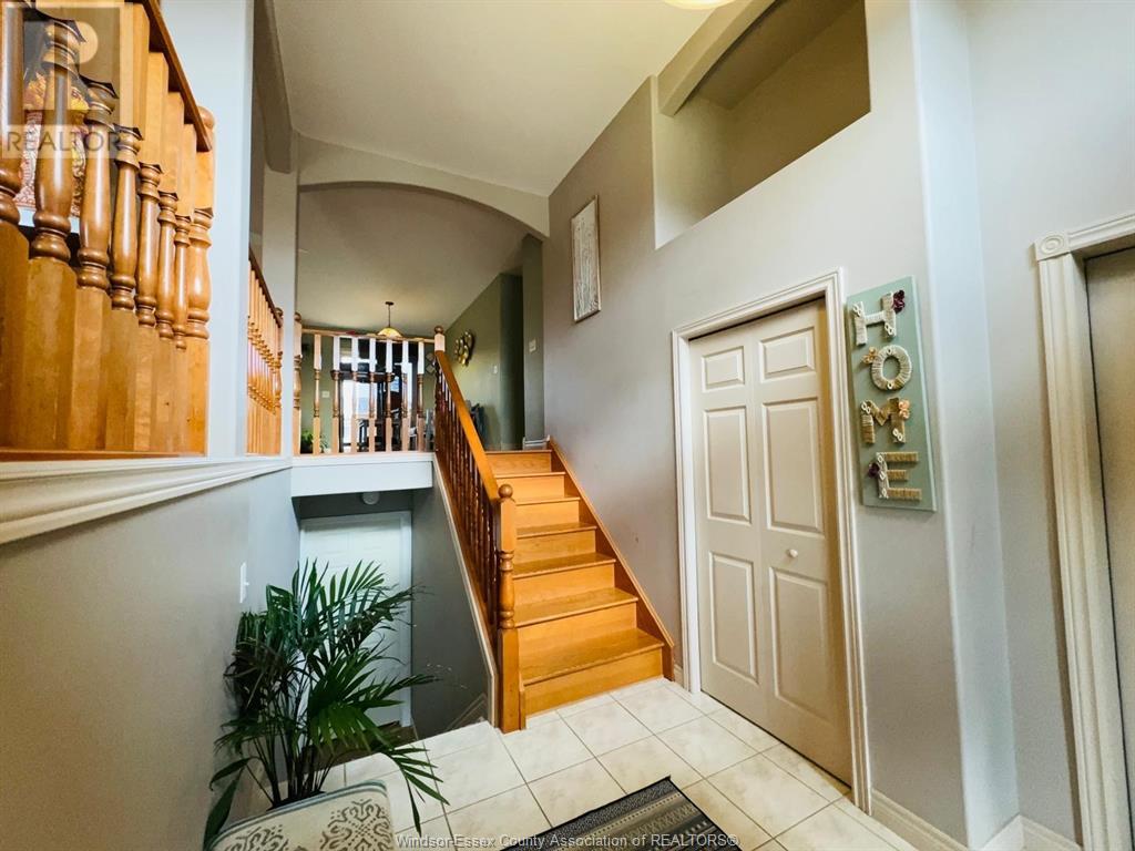 890 SOUTHWOOD DRIVE