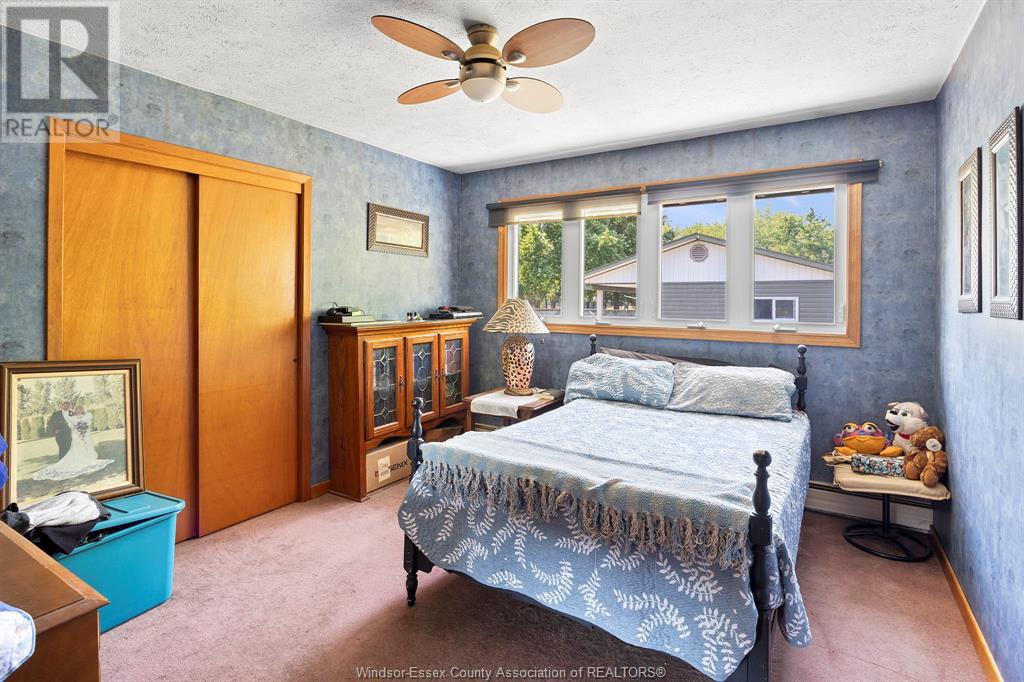 8 Rose AVENUE