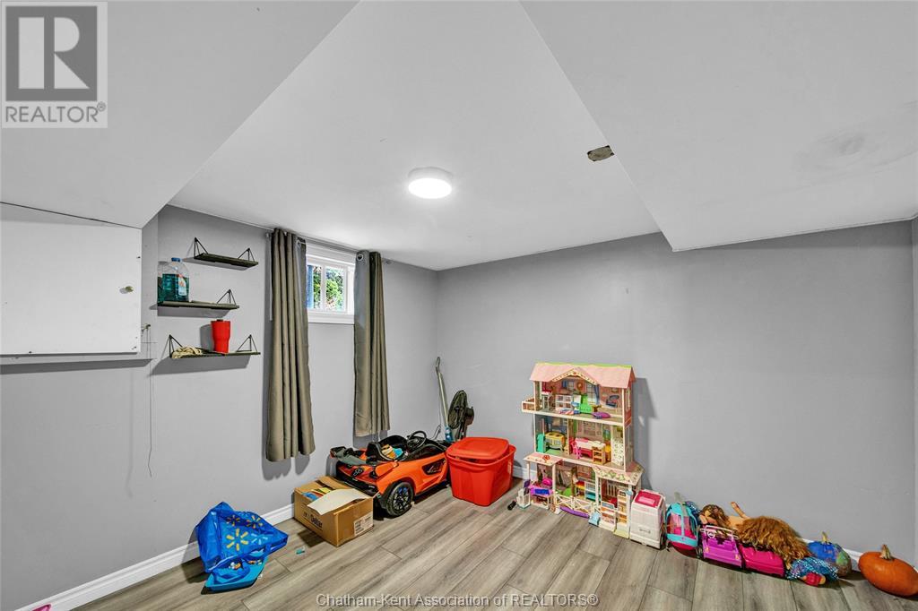 21 MCKINNON DRIVE