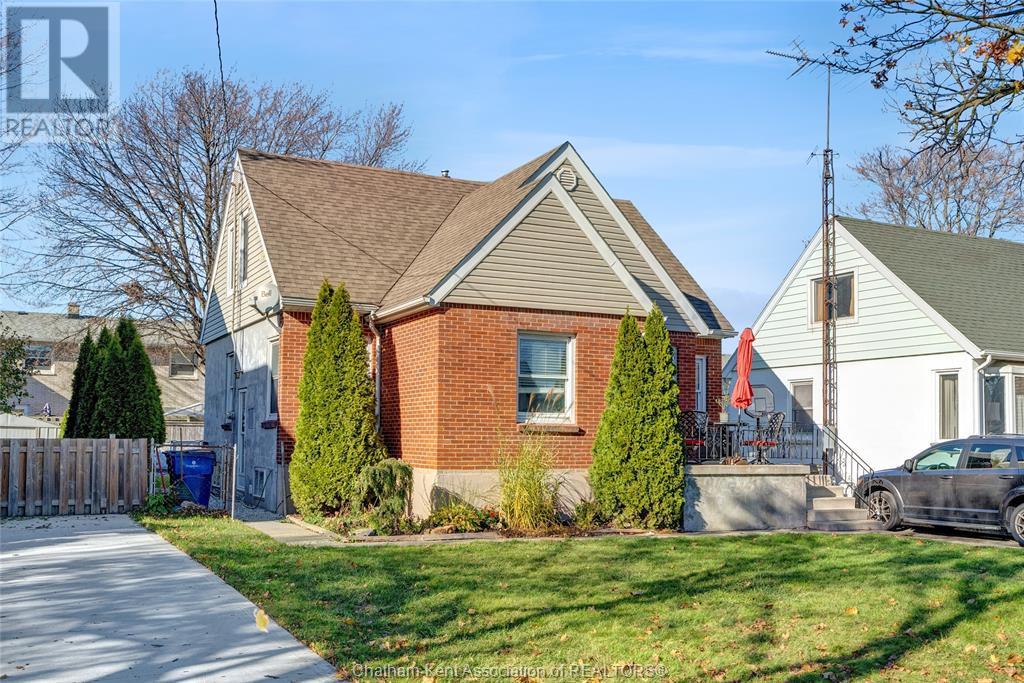 21 MCKINNON DRIVE
