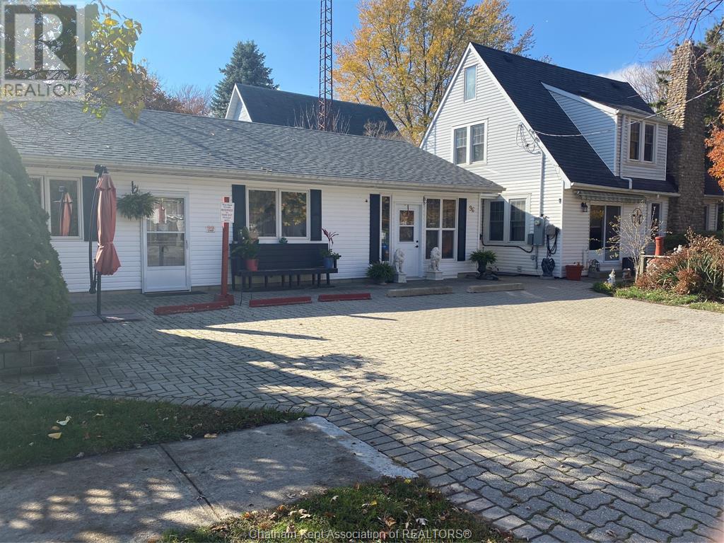 96 Main STREET West