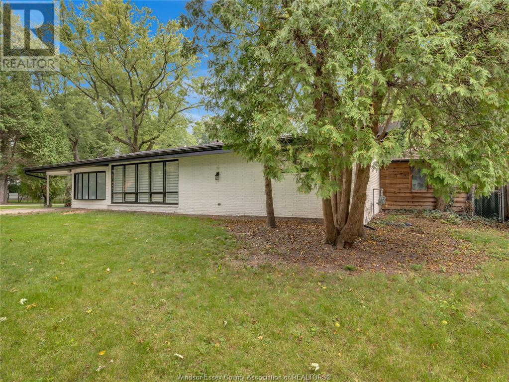 222 WARWICK ROAD