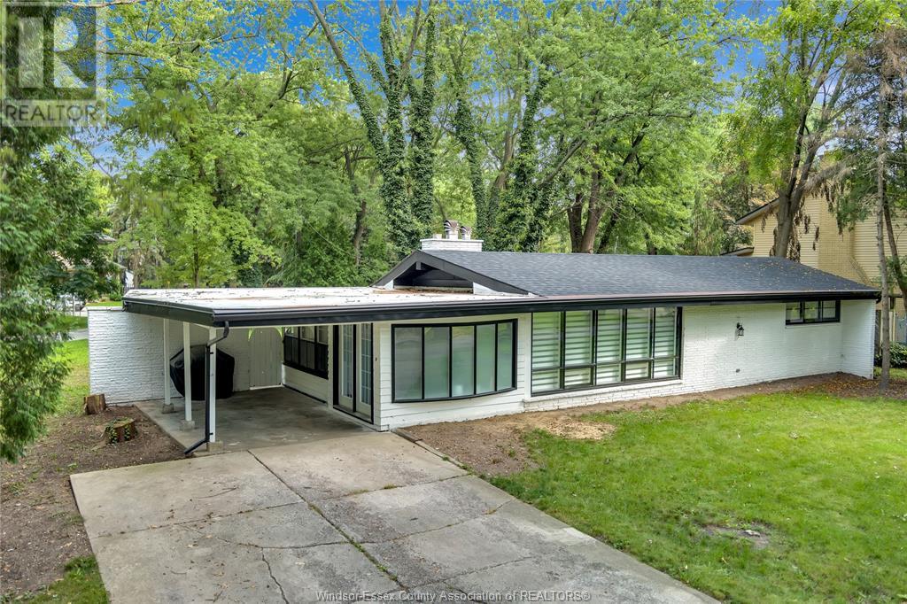 222 WARWICK ROAD