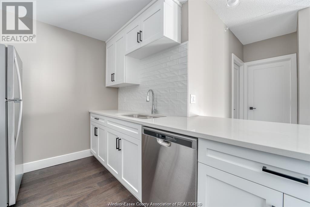 4578 Huron Church Line ROAD Unit# 208, #208