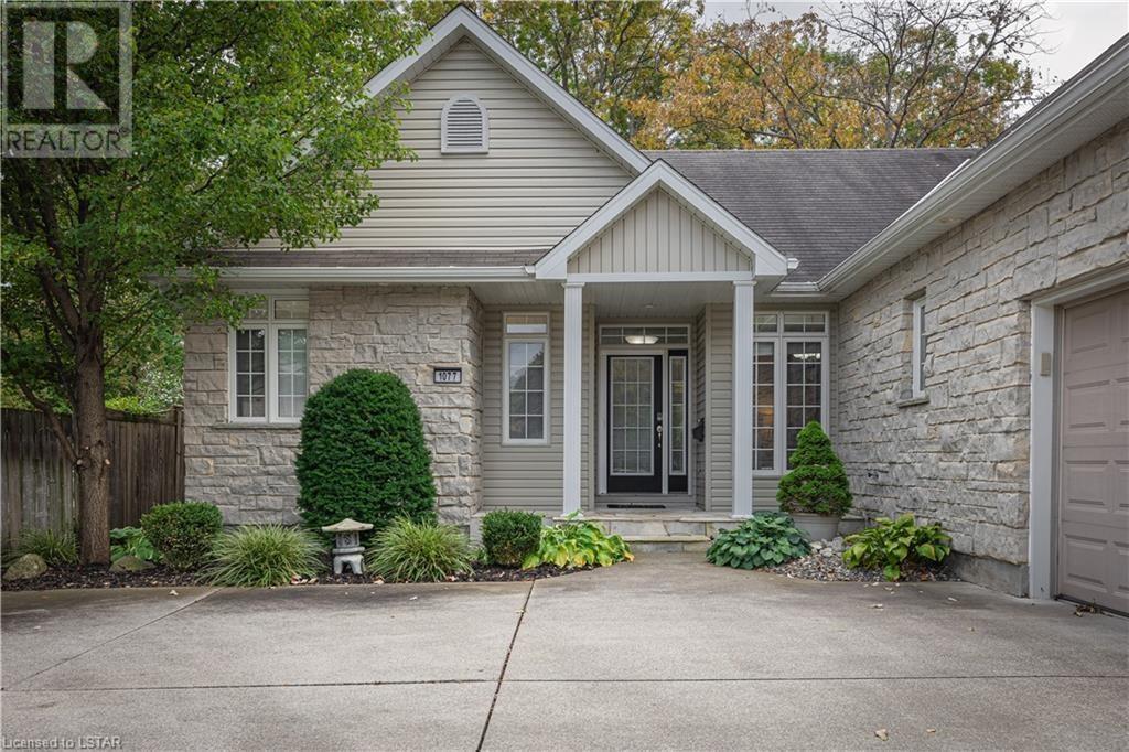 1077 LAKESHORE ROAD