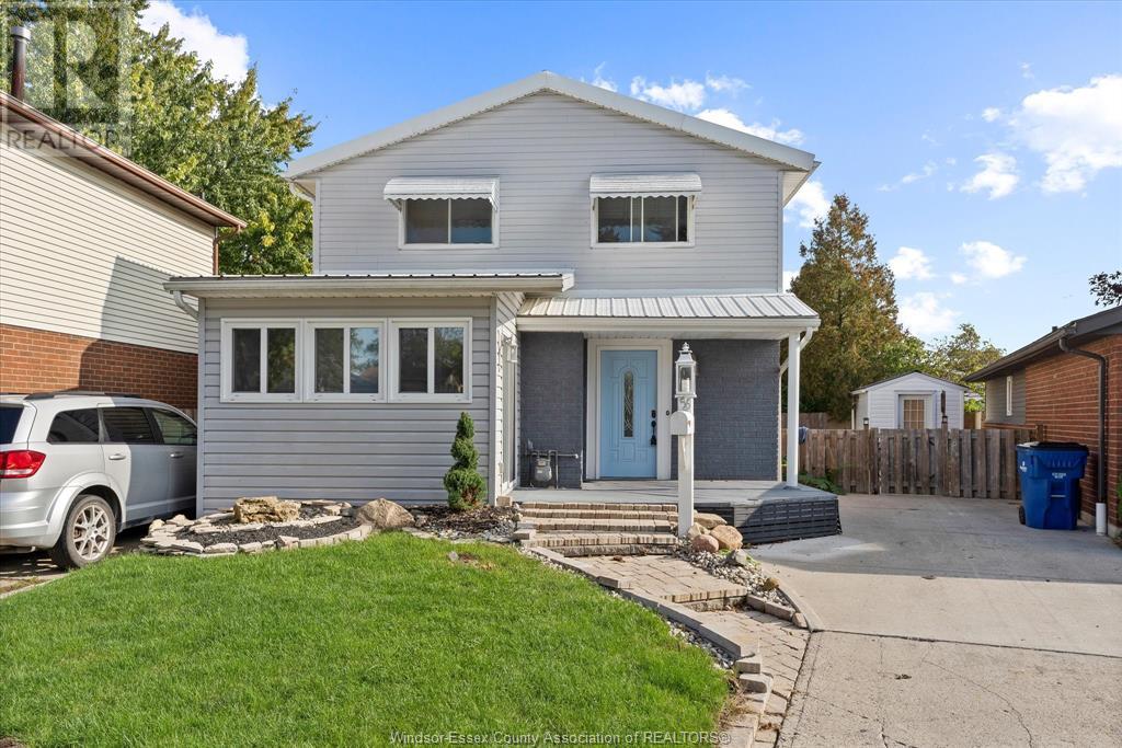 56 COPPERFIELD