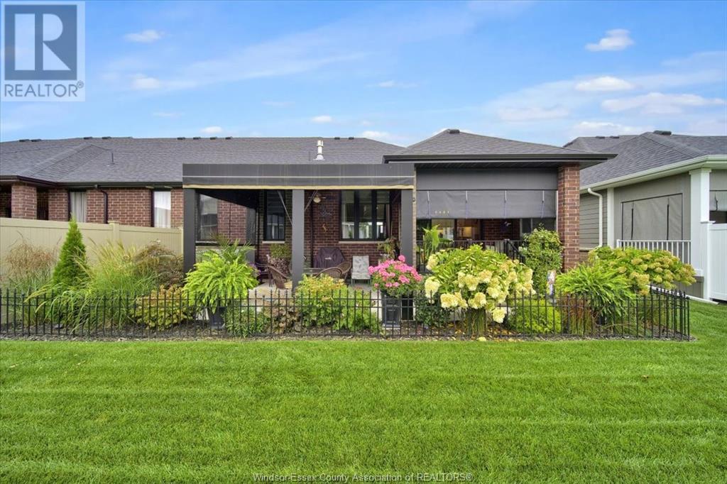 389 Brunmar CRESCENT
