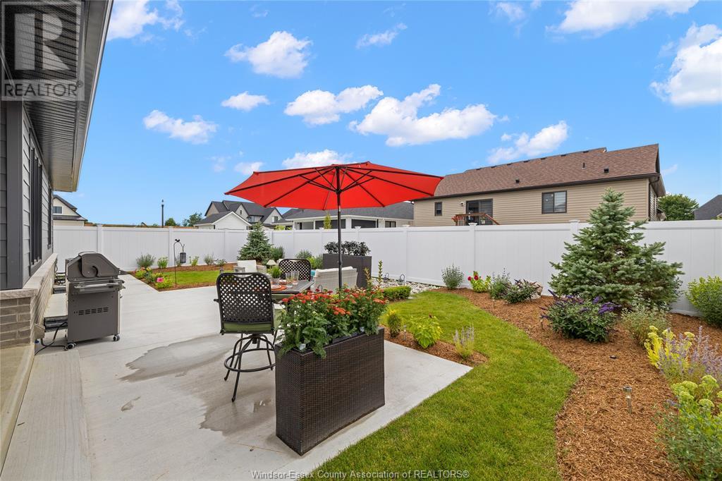 364 CHRISTINE AVENUE
