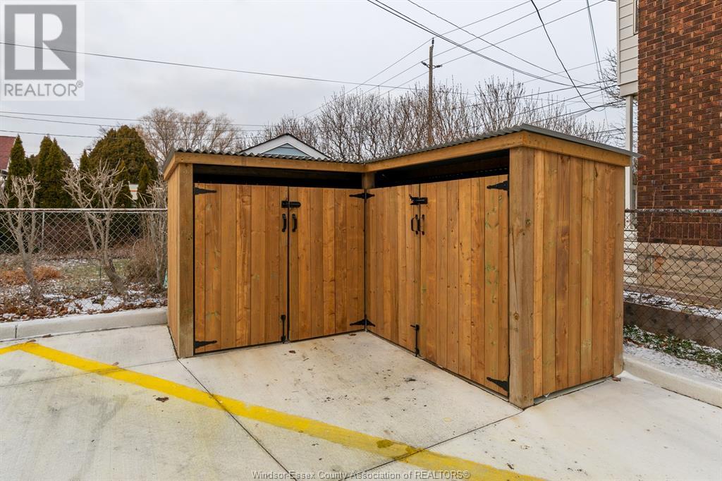 1092 GLADSTONE AVENUE Unit# 3, #3