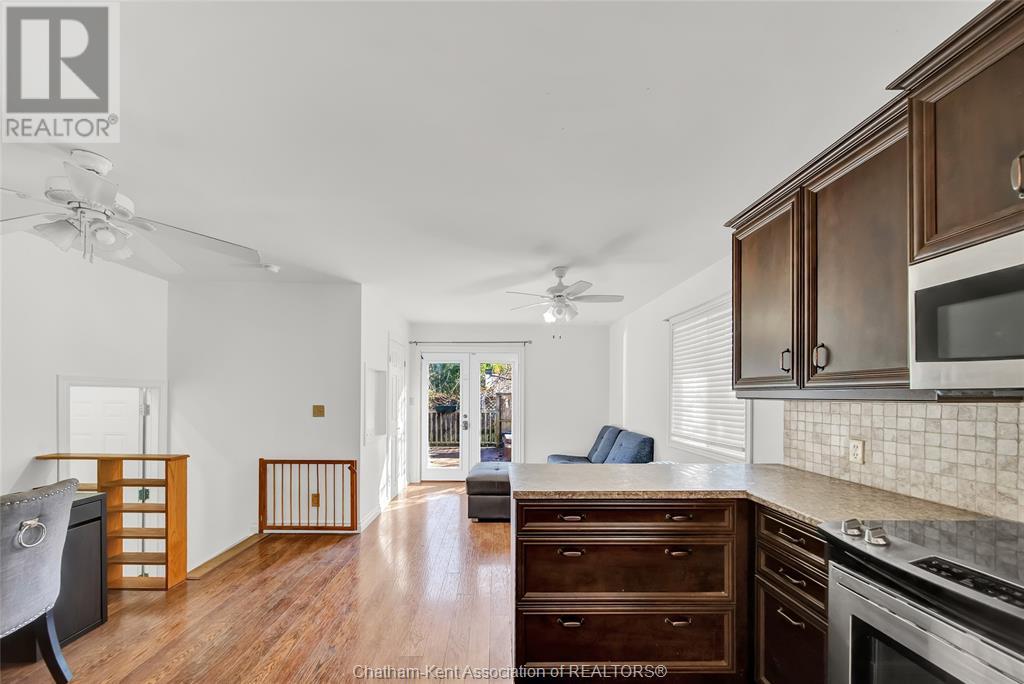 46 OXLEY DRIVE