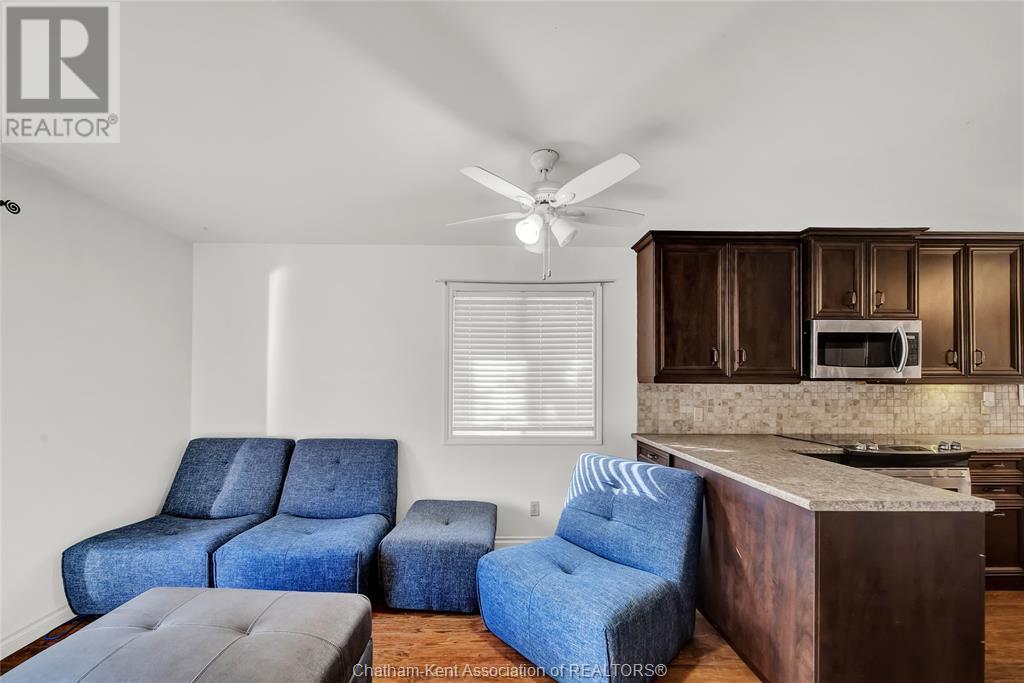 46 OXLEY DRIVE