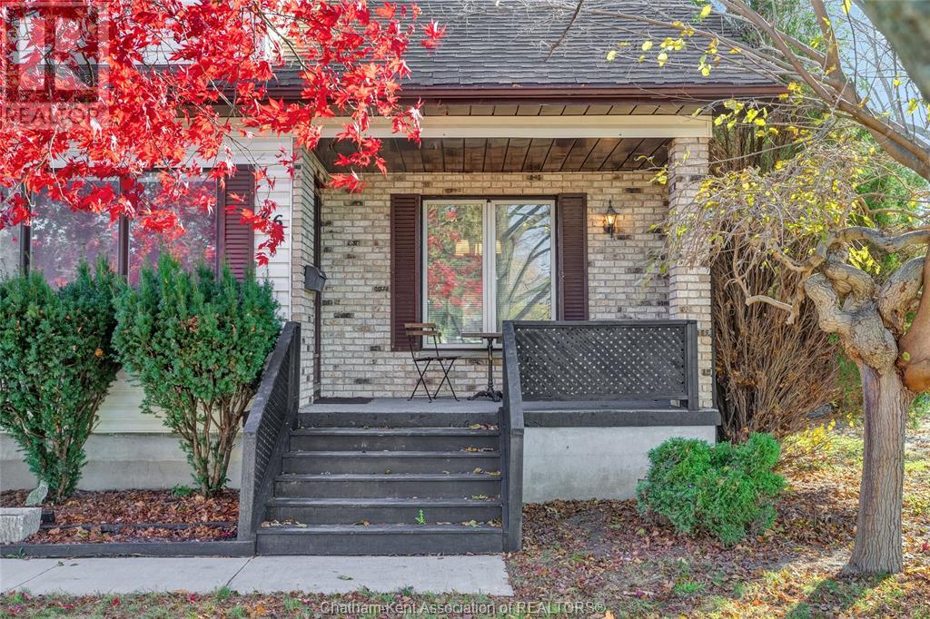 46 OXLEY DRIVE