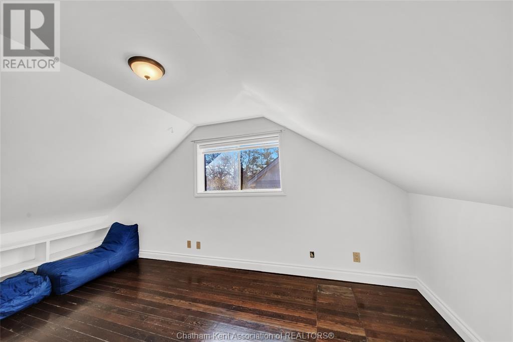46 OXLEY DRIVE