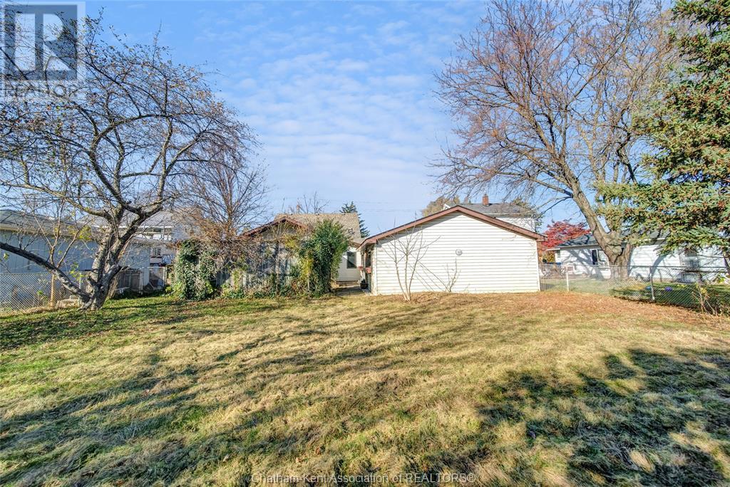 46 OXLEY DRIVE