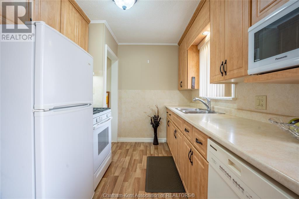 12 Simonton DRIVE