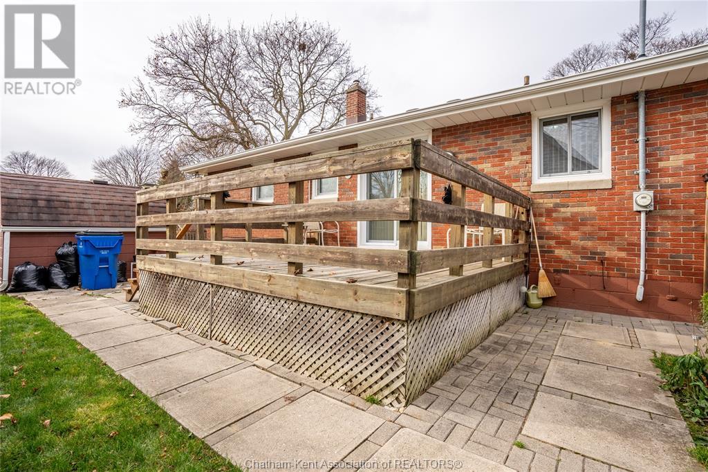 12 Simonton DRIVE