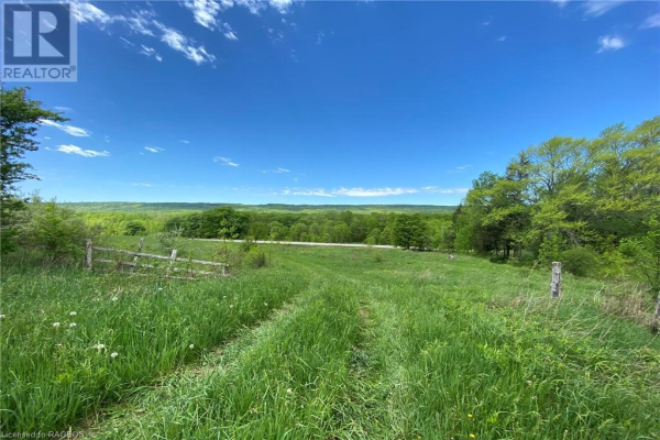 235785 GREY ROAD 13, Grey Highlands