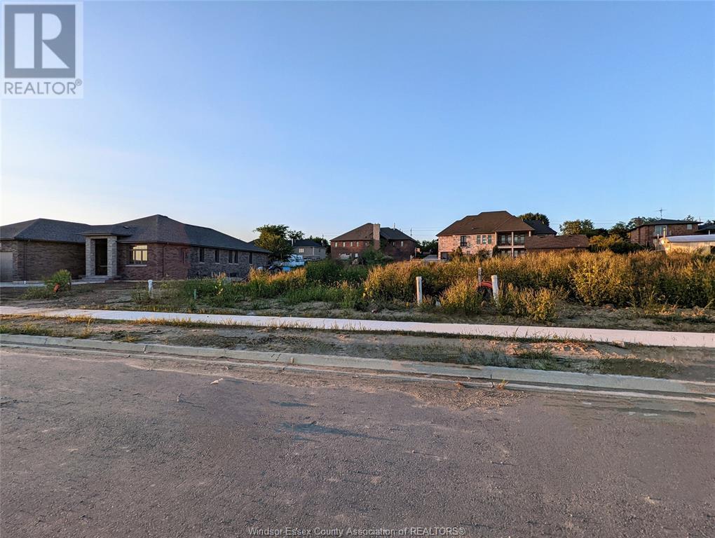123 Villa Canal DRIVE