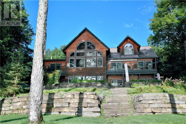 2015 WHITE LAKE ROAD W, Lakefield