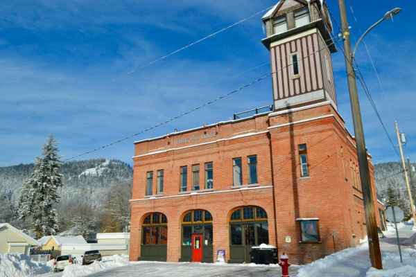 2115 QUEEN STREET, Rossland