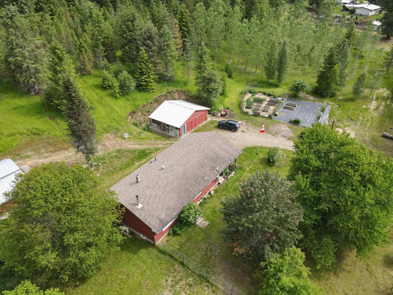 Listing 2465780 - Large Photo # 28