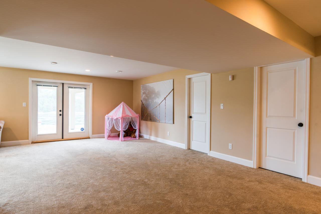 Listing 2467364 - Large Photo # 43