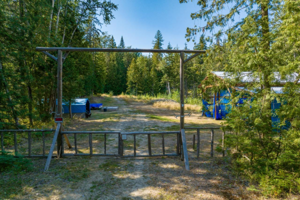 4248 CASINO ROAD, Trail