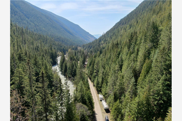 100 GLACIER CREEK FSR, Kaslo