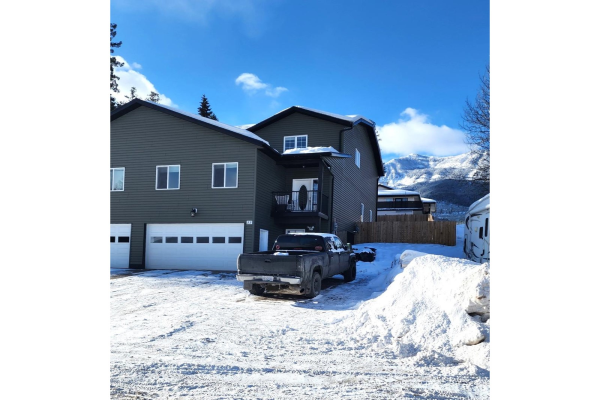 55 CARIBOO DRIVE, Elkford