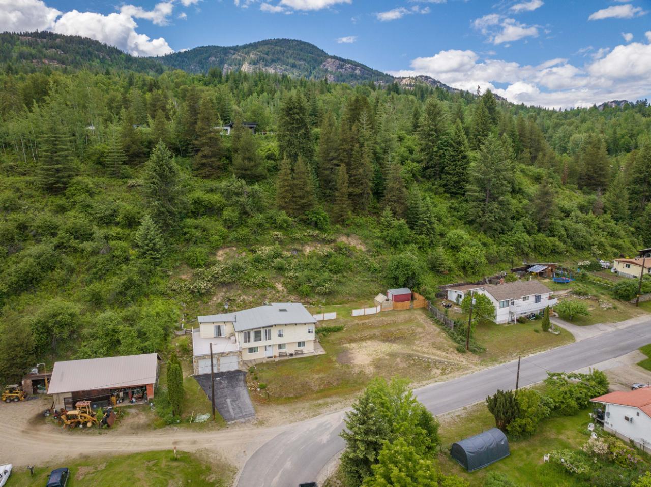 Listing 2469226 - Large Photo # 41