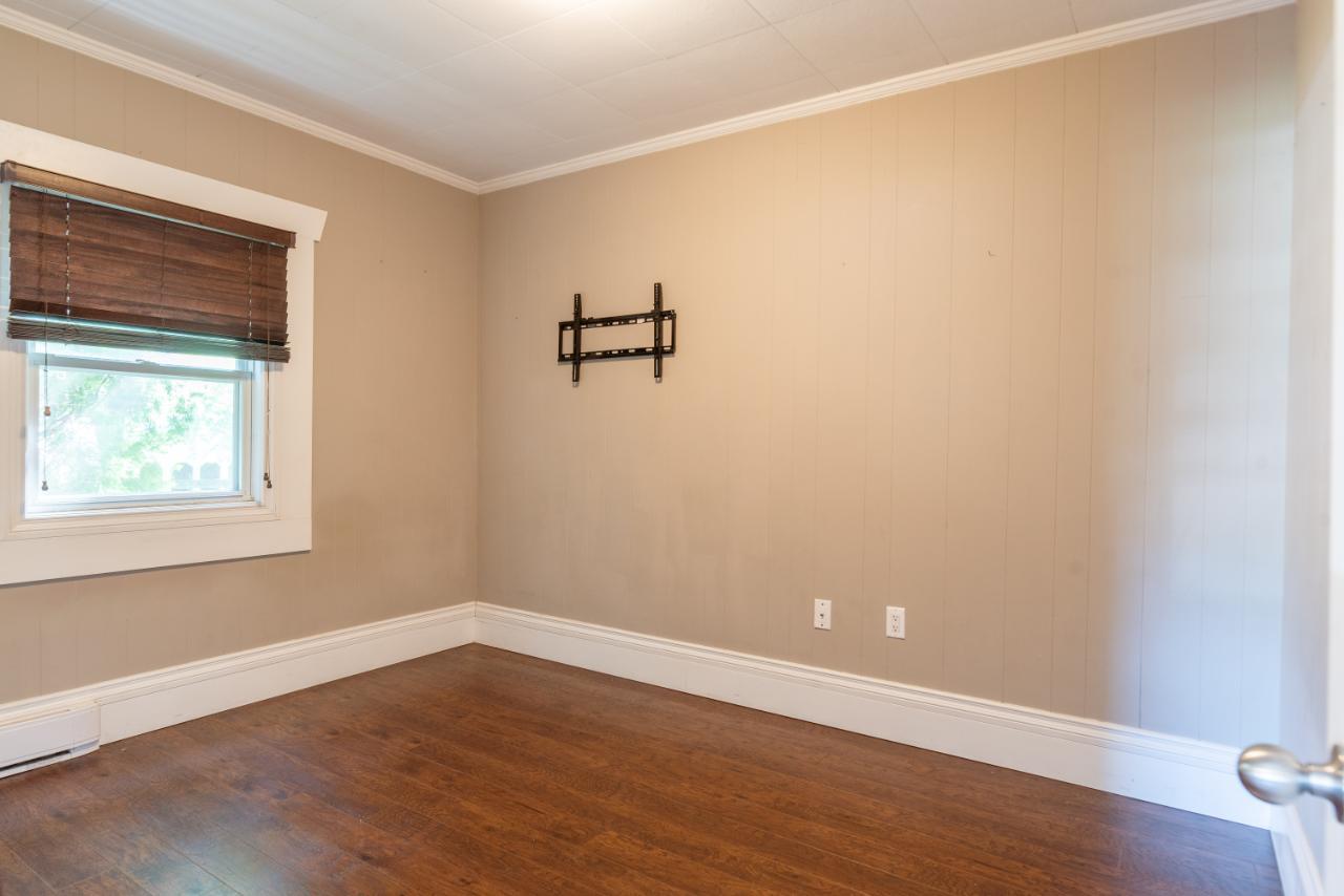 Listing 2470512 - Large Photo # 19
