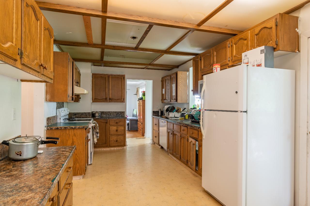 Listing 2471083 - Large Photo # 15