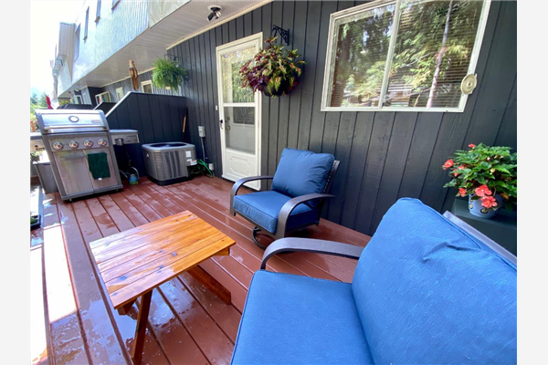 B - 1429 MEADOWBROOK DRIVE, Castlegar
