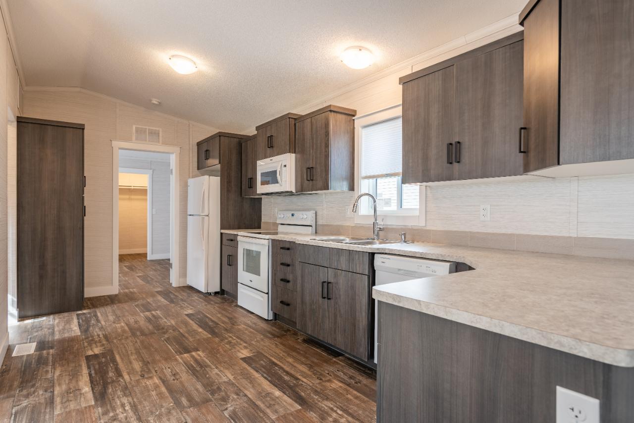 Listing 2471798 - Large Photo # 11