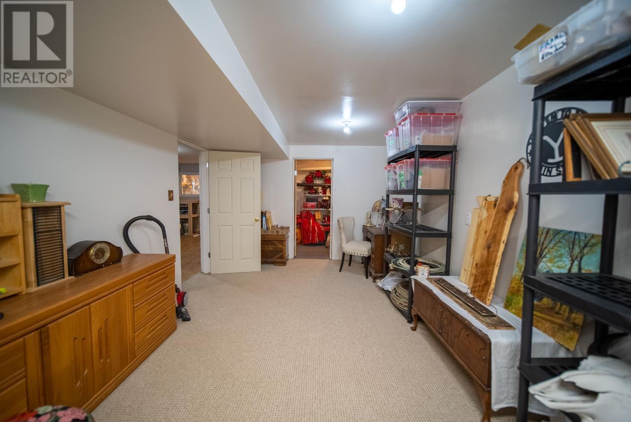 9656 CLEARVIEW ROAD