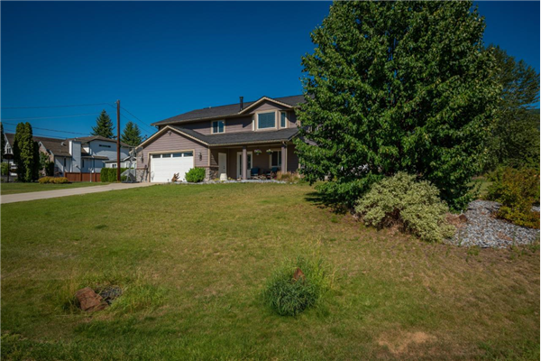 1067 BRIDGEVIEW CRESCENT, Castlegar