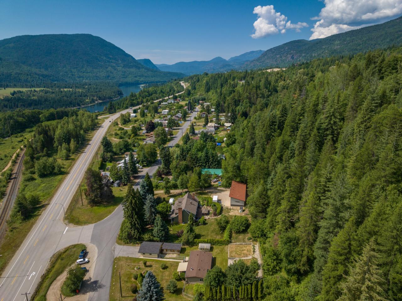 Listing 2472806 - Large Photo # 50