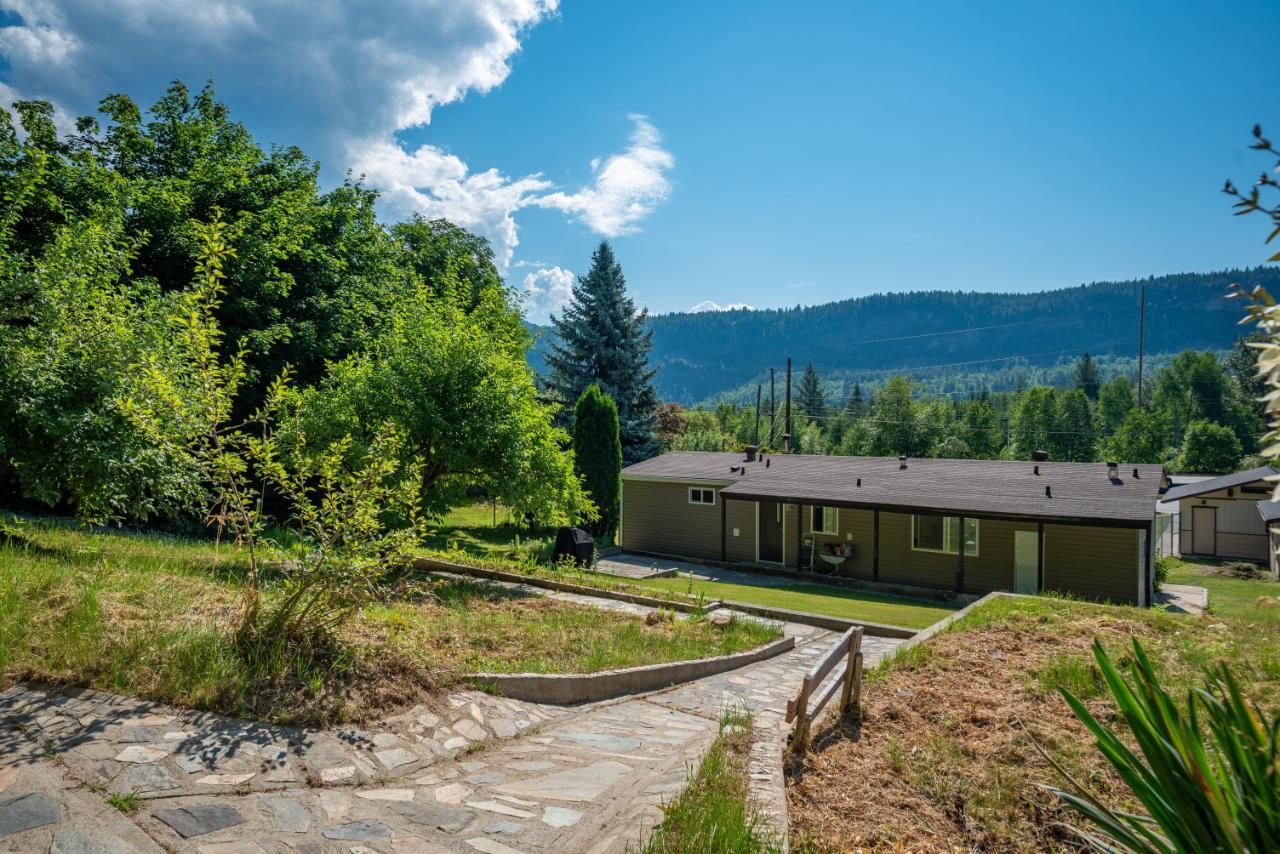 Listing 2472806 - Large Photo # 5