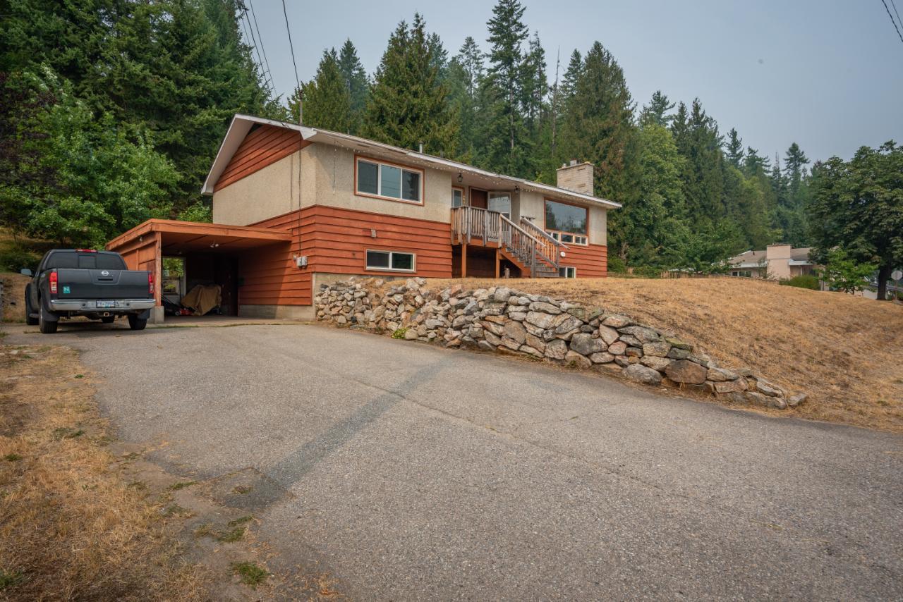 Listing 2472938 - Large Photo # 1