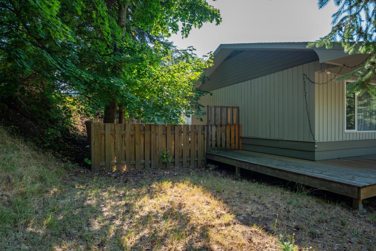 Listing 2472953 - Large Photo # 38