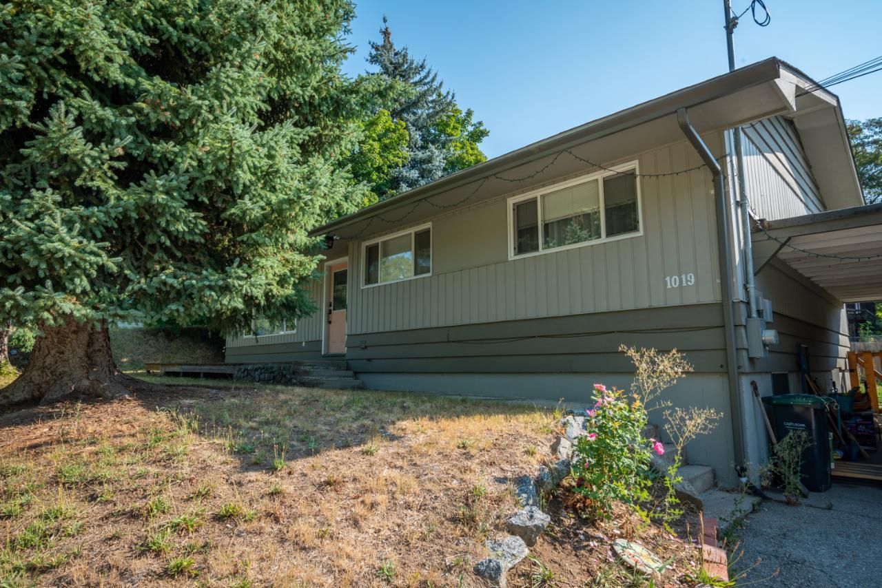 Listing 2472953 - Large Photo # 1