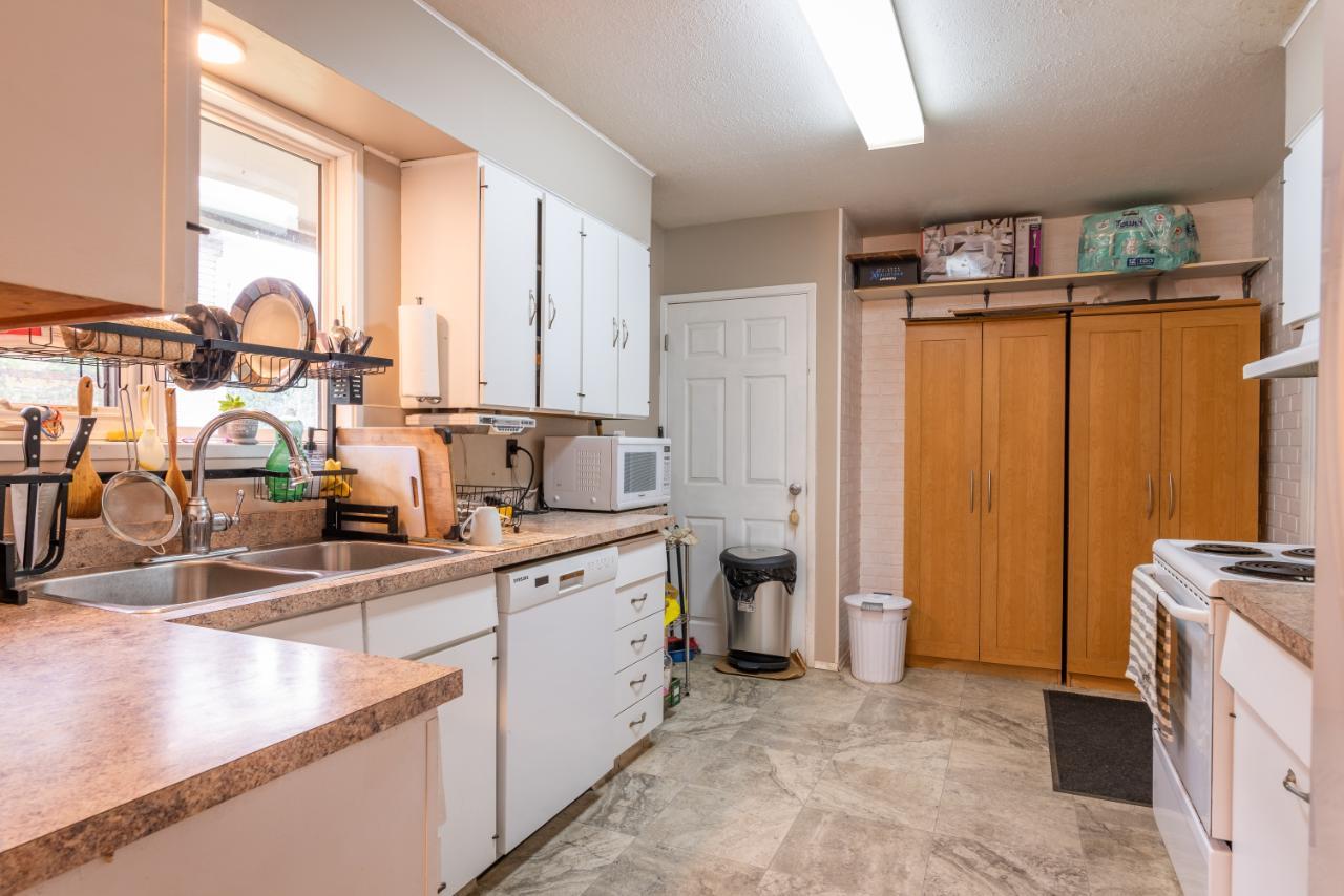 Listing 2472953 - Large Photo # 13