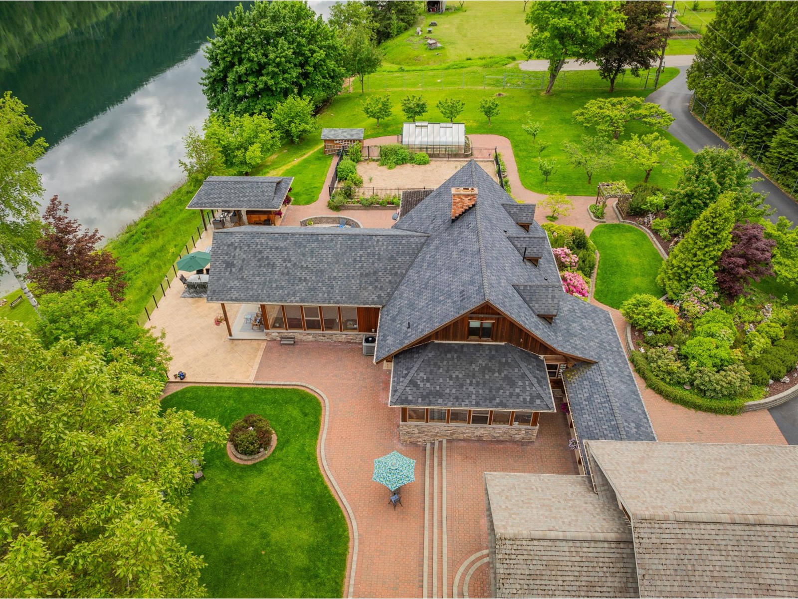 Listing 2472963 - Large Photo # 91