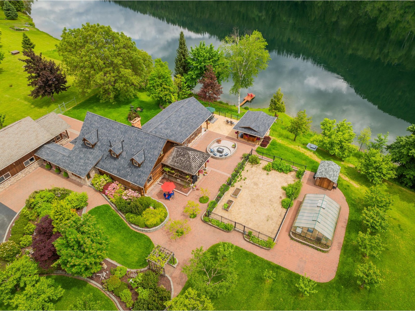 Listing 2472963 - Large Photo # 86