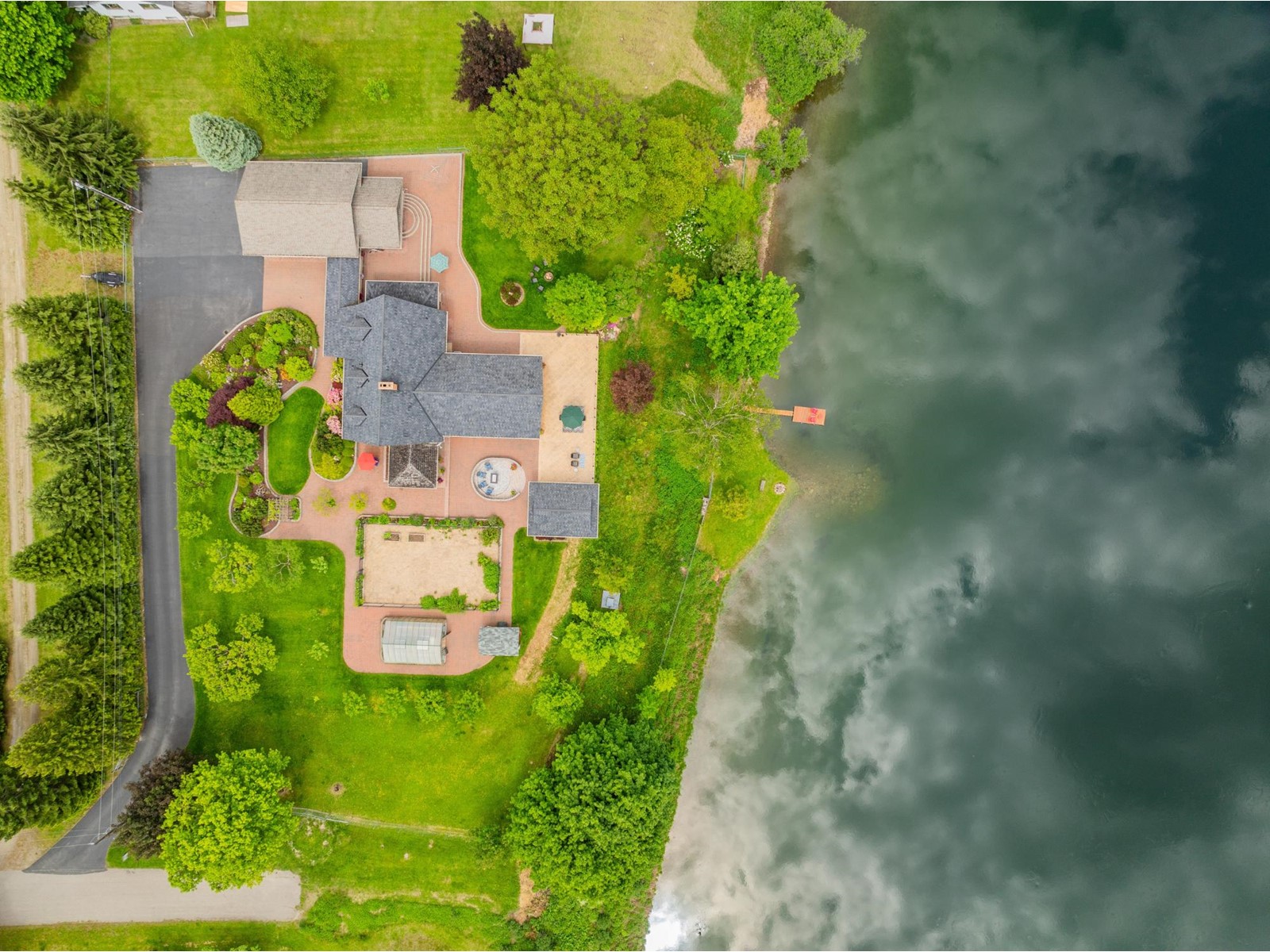 Listing 2472963 - Large Photo # 98