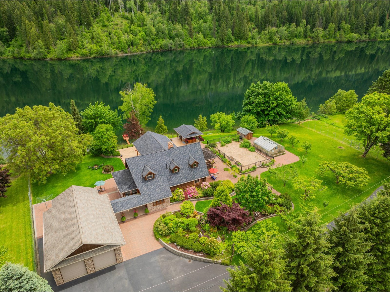 Listing 2472963 - Large Photo # 83