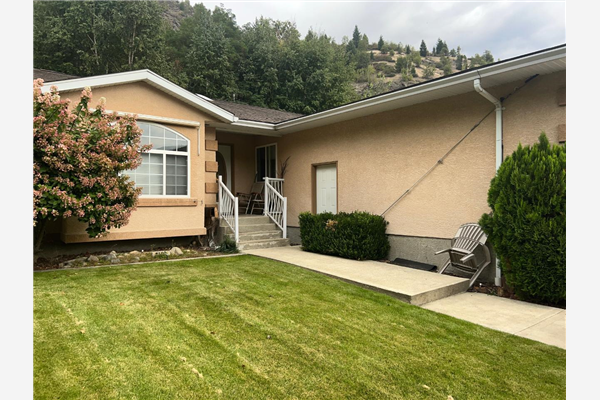 8100 DEVITO DRIVE, Trail